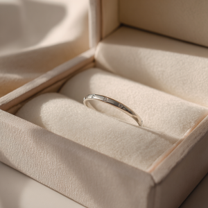 20251007_1713_Silver Bracelet Elegance_remix_01k6zknjakefav6567bhg7vsn4 1.png